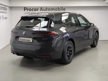 BMW iX xDrive50 Laser Pano SkyLounge DA Prof 360