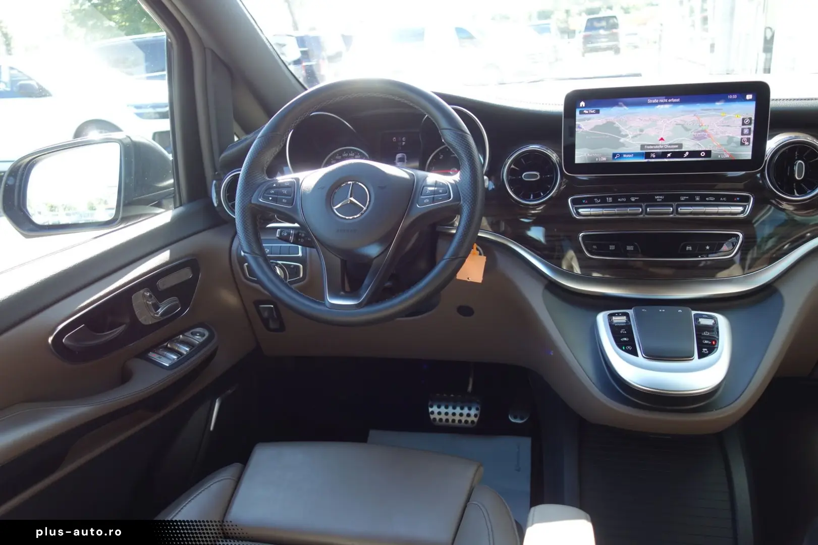 MERCEDES-BENZ V-Class 2022 — imagine 4