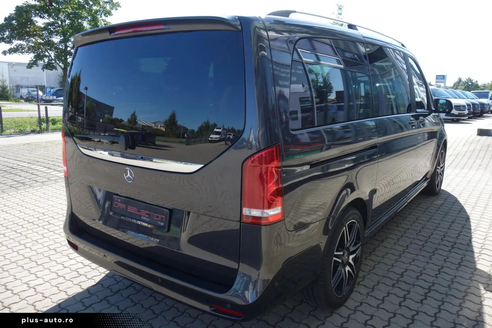MERCEDES-BENZ V-Class 2022 — imagine 5