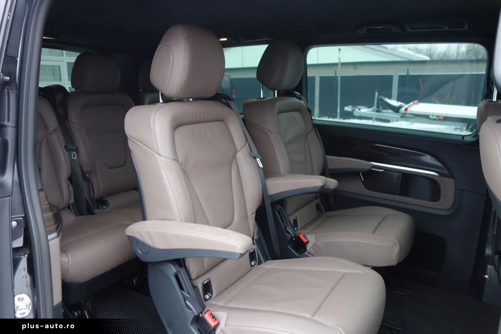 MERCEDES-BENZ V-Class 2022 — imagine 7