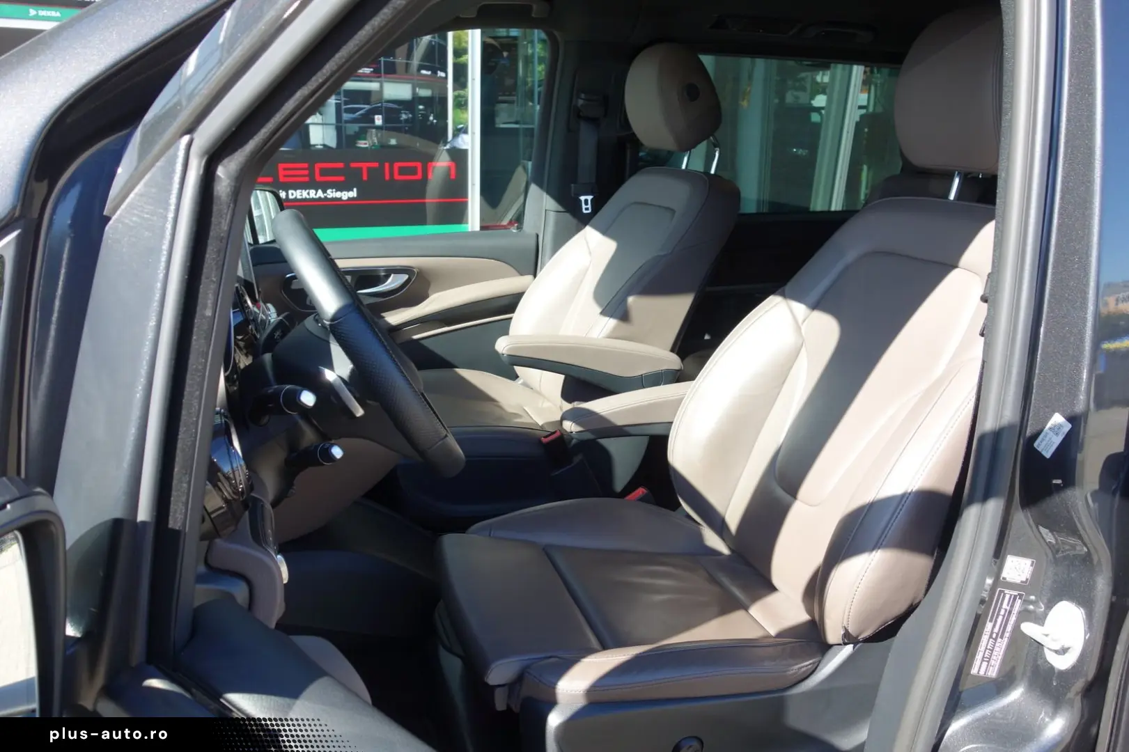 MERCEDES-BENZ V-Class 2022 — imagine 30