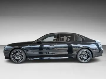 BMW 740d xDrive SKY DVD B&W
