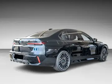 BMW 740d xDrive SKY DVD B&W