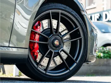 Porsche 911 Carrera GTS   Sport Chrono