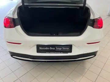 MERCEDES-BENZ CLA 250  Progressive Pano DISTRO KEYLE…