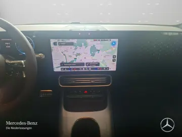 MERCEDES-BENZ CLA 250  EQ Cp AMG Premium Pano Multib…
