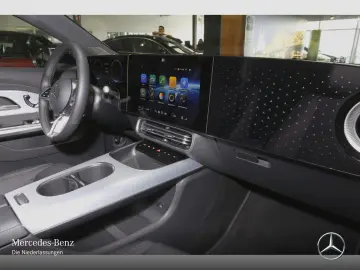 MERCEDES-BENZ CLA 250 EQ Progressive Premium  Pano B…