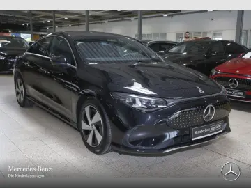 MERCEDES-BENZ CLA 250 EQ Progressive Premium  Pano B…