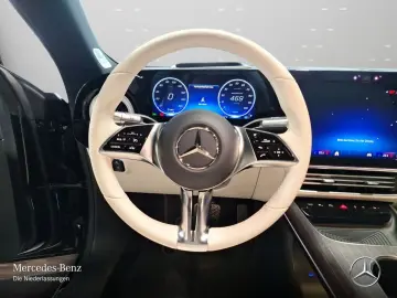 MERCEDES-BENZ CLA 250 EQ Progressive Premium  Pano A…