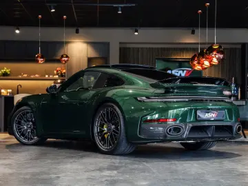 Porsche 911 Turbo S T-Hybrid