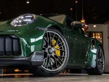 Porsche 911 Turbo S T-Hybrid