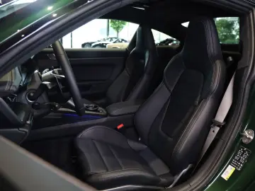 Porsche 911 Turbo S T-Hybrid