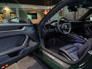Porsche 911 Turbo S T-Hybrid