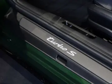 Porsche 911 Turbo S T-Hybrid
