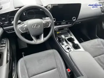 Lexus NX 350h E-Four Business NAVI