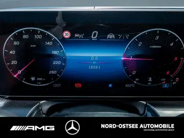 MERCEDES-BENZ V 220 STYLE MOPF 4MATIC MBUX AHK DISTR STDHZG