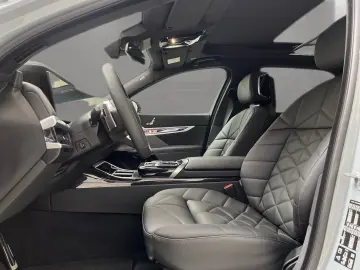 BMW 740d xDrive M Sport Pro Fond Ent. TV Standheizun