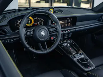 Porsche 911 Turbo S (992.2)