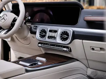 Mercedes-Benz G 63 AMG G 63 FACELIFT   TV   DARK CHROME