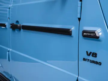 Mercedes-Benz G 63 AMG 2025   China Blue   Black