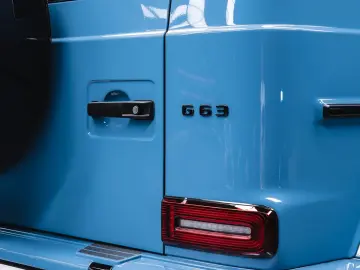 Mercedes-Benz G 63 AMG 2025   China Blue   Black