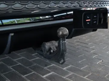 AUDI Q7 60 TFSIe quattro S-SITZE AHK PANO MEMORY