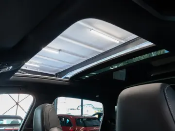 AUDI Q7 60 TFSIe quattro S-SITZE AHK PANO MEMORY