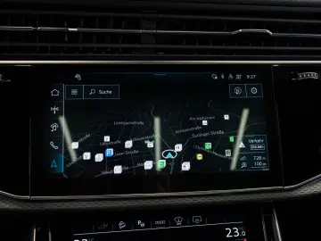 AUDI Q7 60 TFSIe quattro S-SITZE AHK PANO MEMORY