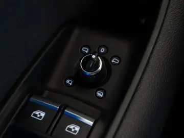 AUDI Q7 60 TFSIe quattro S-SITZE AHK PANO MEMORY