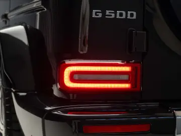 Mercedes-Benz G 500 4MATIC V8 - 422 CP