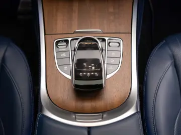 Mercedes-Benz G 500 4MATIC V8 - 422 CP