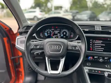AUDI Q3 35 TFSI S-LINE STANDH 19 ALU VIRTUAL
