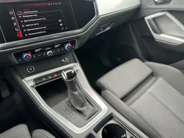 AUDI Q3 35 TFSI S-LINE STANDH 19 ALU VIRTUAL