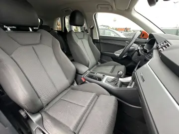 AUDI Q3 35 TFSI S-LINE STANDH 19 ALU VIRTUAL