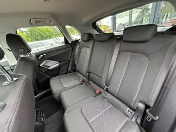 AUDI Q3 35 TFSI S-LINE STANDH 19 ALU VIRTUAL