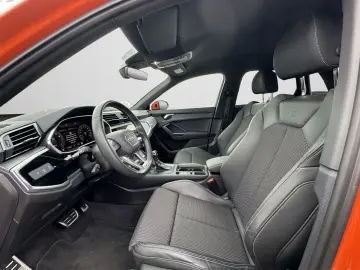 AUDI Q3 35 TFSI S tronic AHK NAVI ACC LED STANDH.