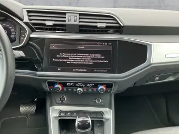 AUDI Q3 Sportback 35 TFSI S-TR S-LINE 5JG LED NAV AHK