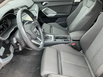 AUDI Q3 Sportback 35 TFSI S-TR S-LINE 5JG LED NAV AHK