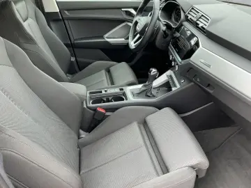 AUDI Q3 Sportback 35 TFSI S-TR S-LINE 5JG LED NAV AHK