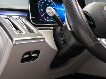 Mercedes-Benz S 580 Long 4M V8 503 CP 4 LOCURI