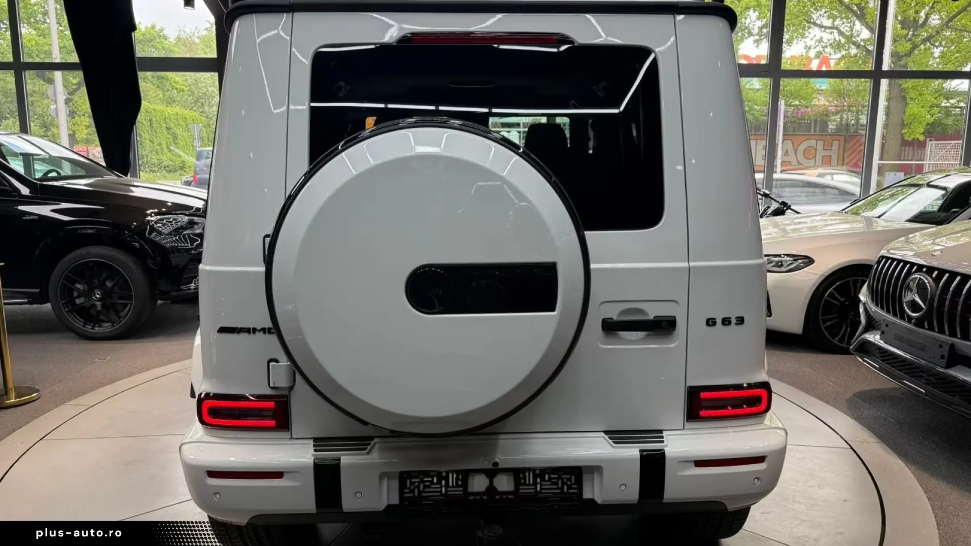 MERCEDES-BENZ G-Class 2026 — imagine 8