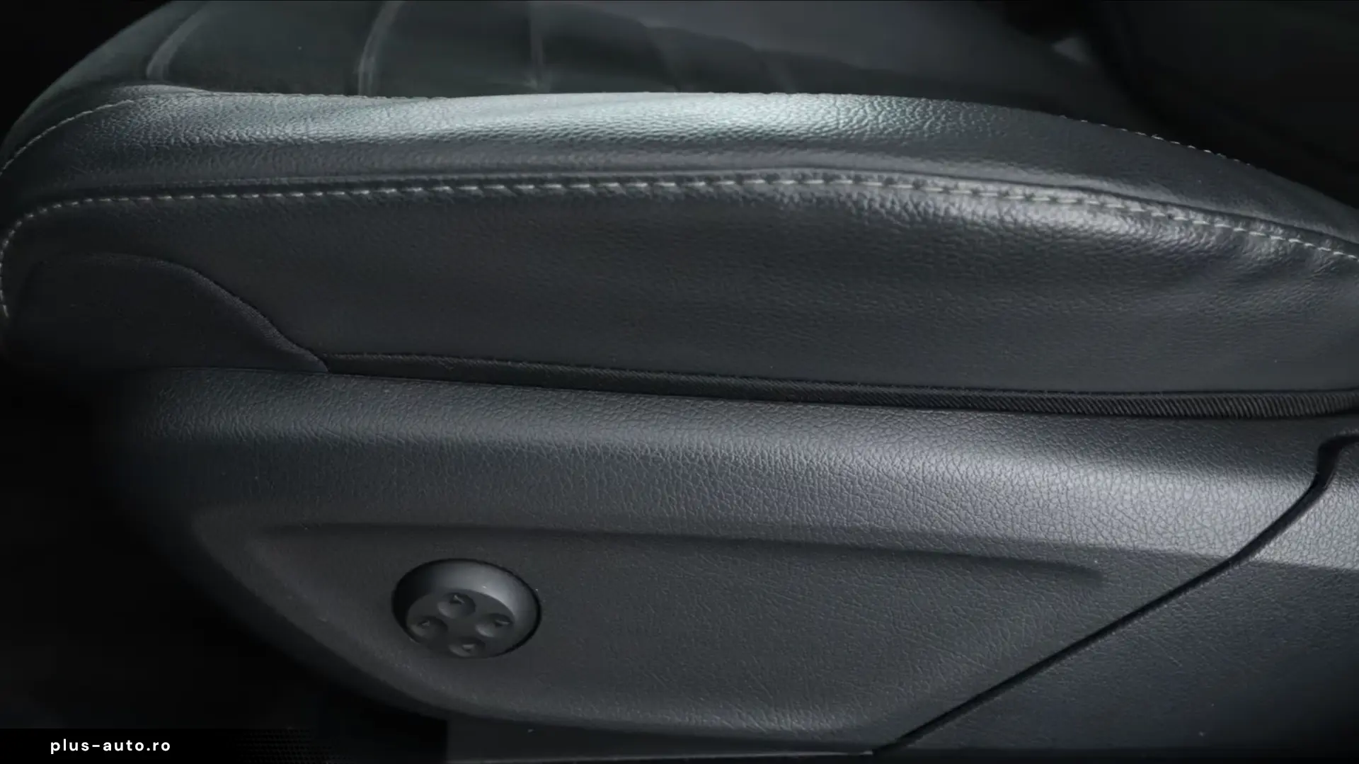 MERCEDES-BENZ GLE 300d 4Matic AMG Line