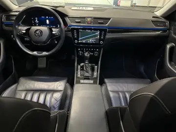 Skoda Superb Combi L&K  PANORAMA