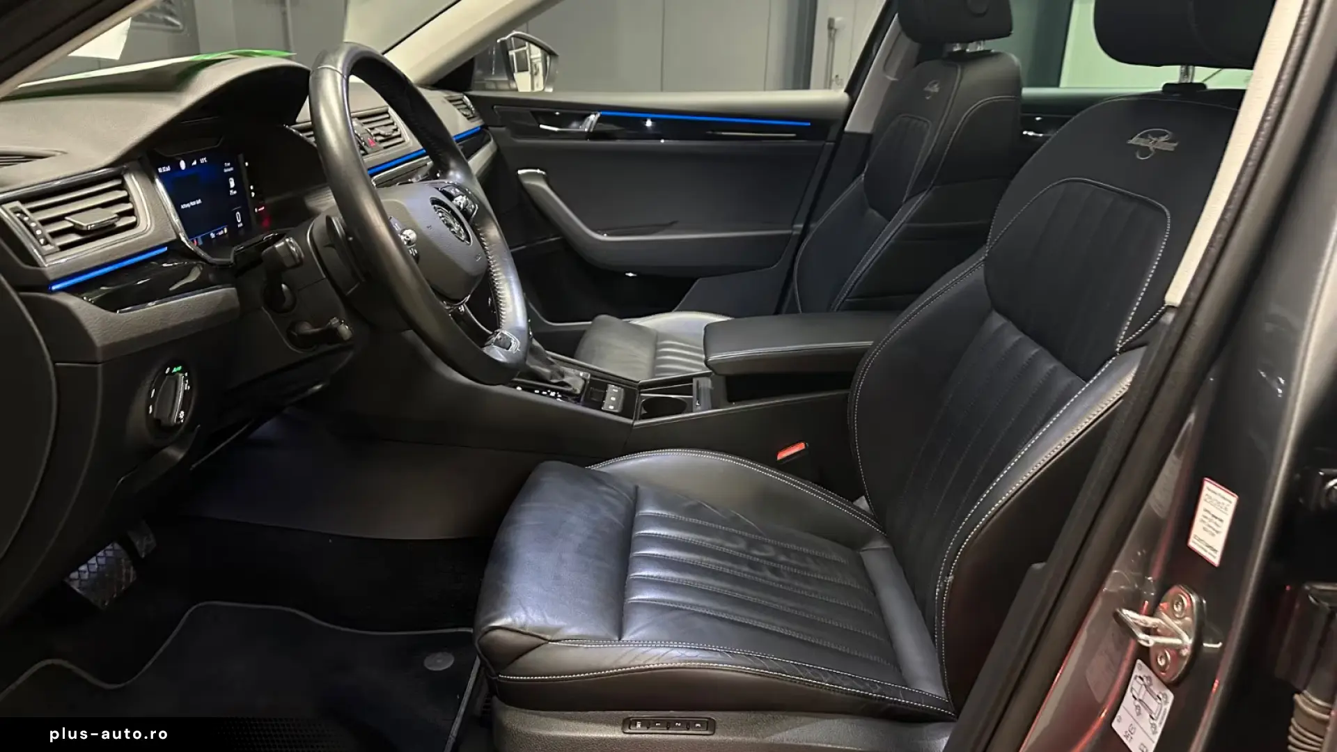 Skoda Superb Combi L&K  PANORAMA