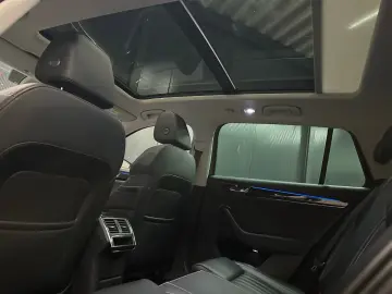 Skoda Superb Combi L&K  PANORAMA
