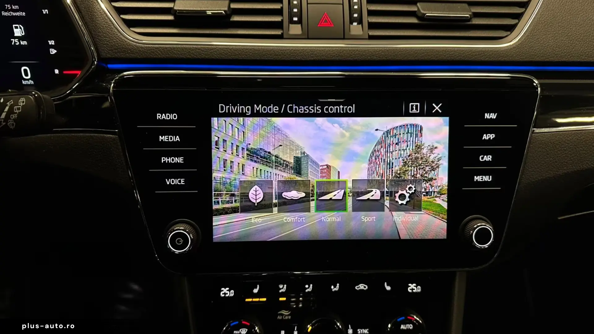 Skoda Superb Combi L&K  PANORAMA
