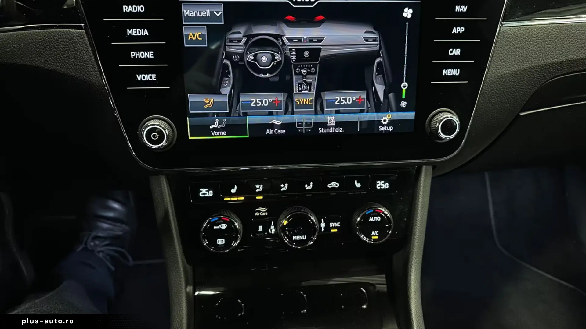 Skoda Superb Combi L&K  PANORAMA