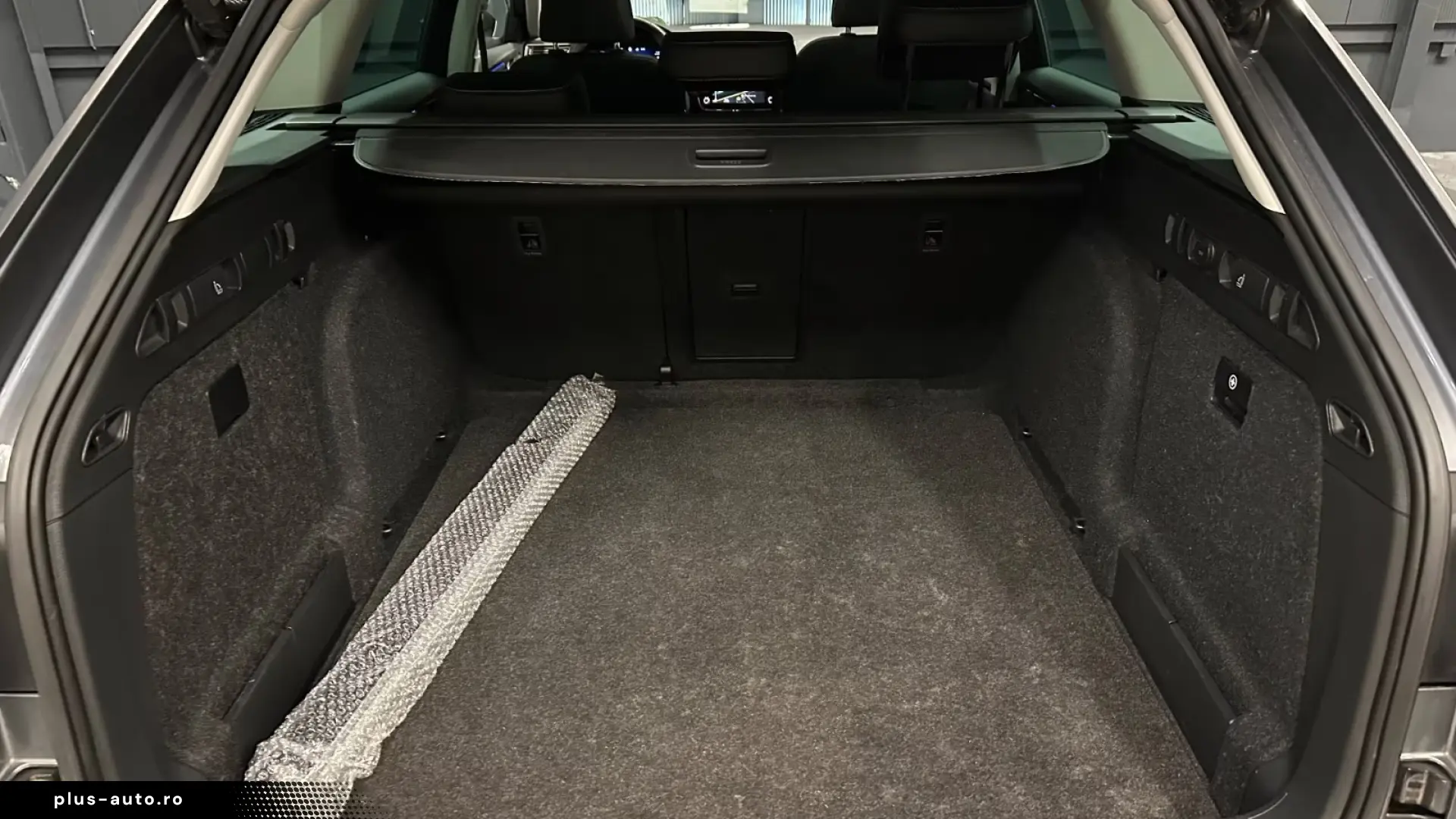 Skoda Superb Combi L&K  PANORAMA