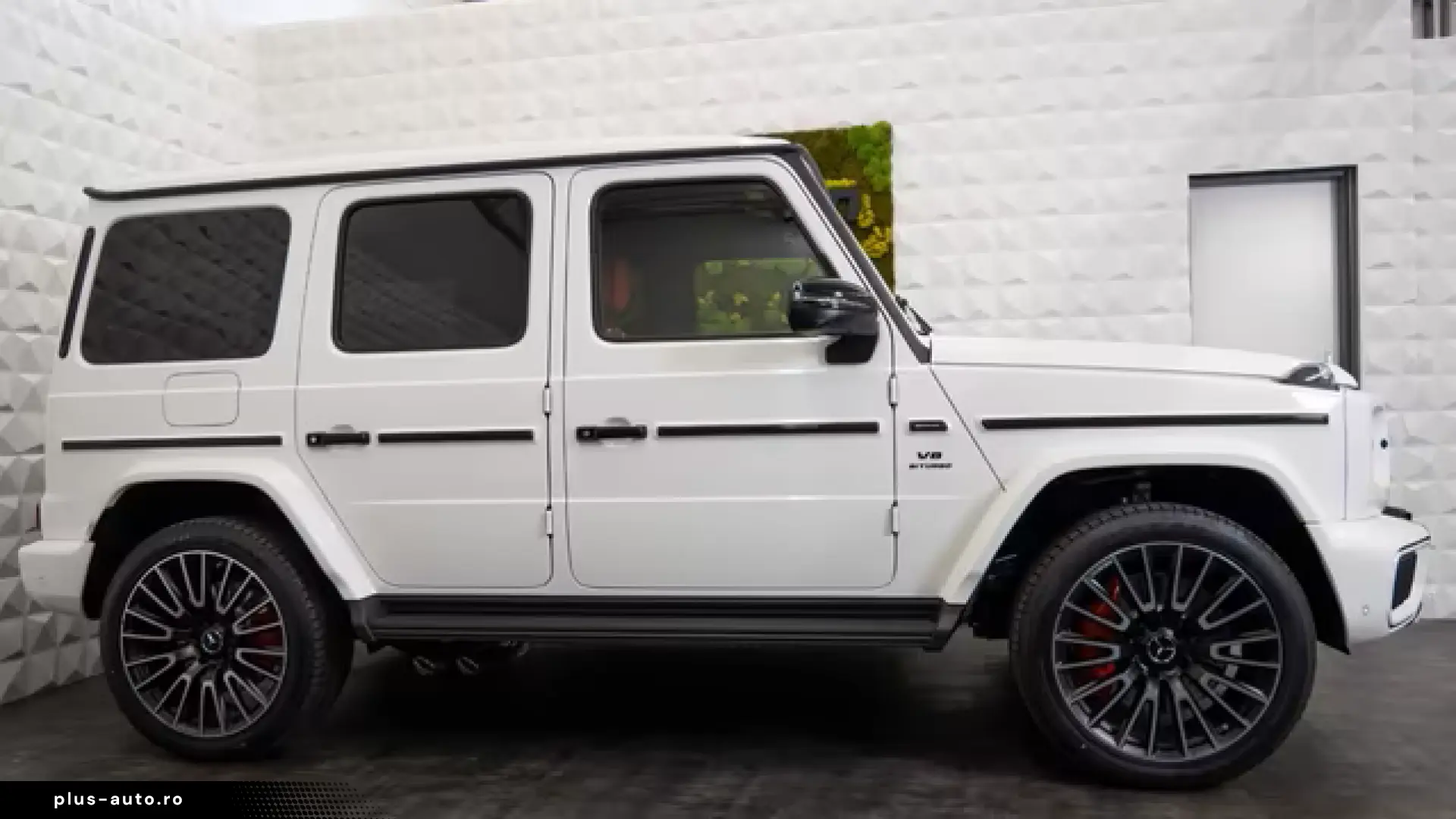 Mercedes-Benz G 63 AMG G63 AMG   A22