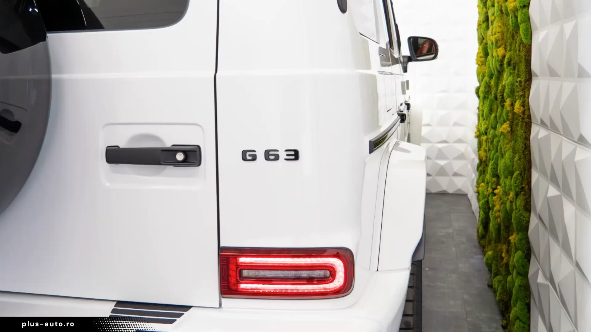 Mercedes-Benz G 63 AMG G63 AMG   A22